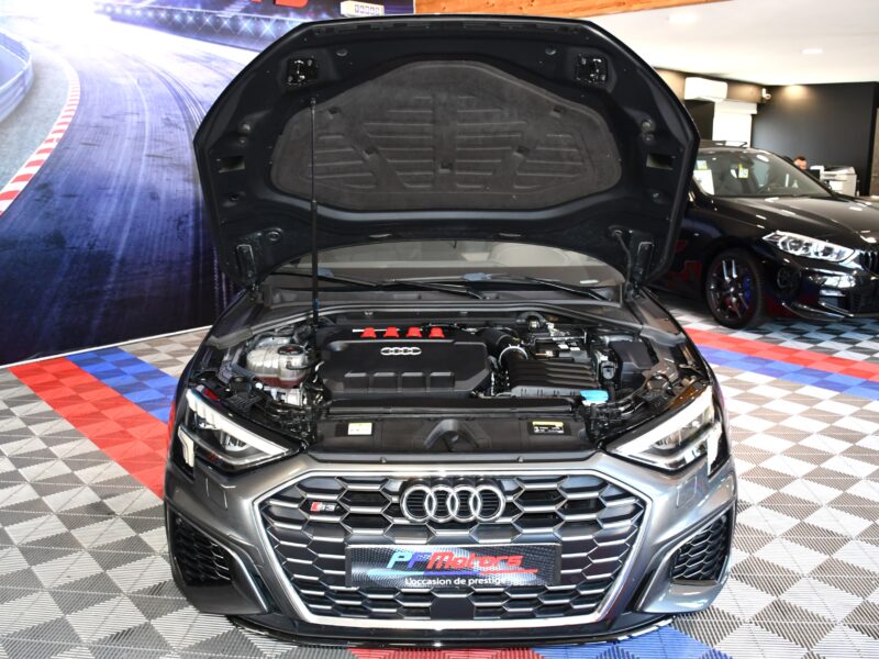 Audi S3 Berline 2.0 TFSI 310 Quattro S-Tronic GPS Virtual Car Play Pré Sense Efficience Drive Ressort HR JA 18 Garantie Audi 26/09/2025 ou 100.000 km