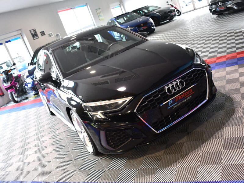 Audi A3 Sportback S-Line 35 TDI 150 S-Tronic GPS Virtual Caméra Lane Pré Sense Induction JA 19