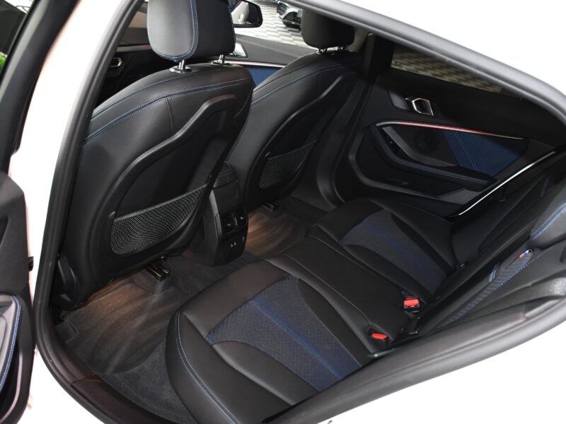 BMW 118iA 1.5 140 M-Sport BVA GPS Car Play LED Mode Régulateur JA 18