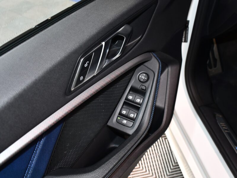BMW 118iA 1.5 140 M-Sport BVA GPS Car Play LED Mode Régulateur JA 18