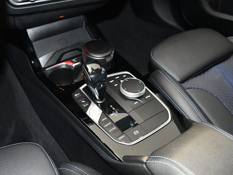 BMW 118iA 1.5 140 M-Sport BVA GPS Car Play LED Mode Régulateur JA 18