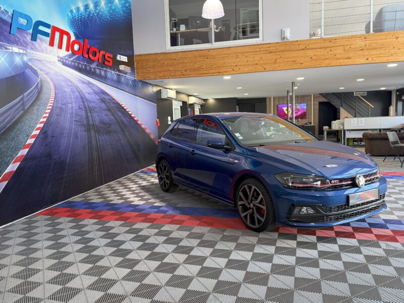 Volkswagen Polo GTI 2.0 TSI 200 DSG GPS Car Play Virtual Front Beats Mode JA 18