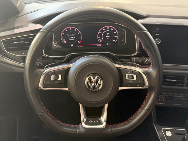 Volkswagen Polo GTI 2.0 TSI 200 DSG GPS Car Play Virtual Front Beats Mode JA 18