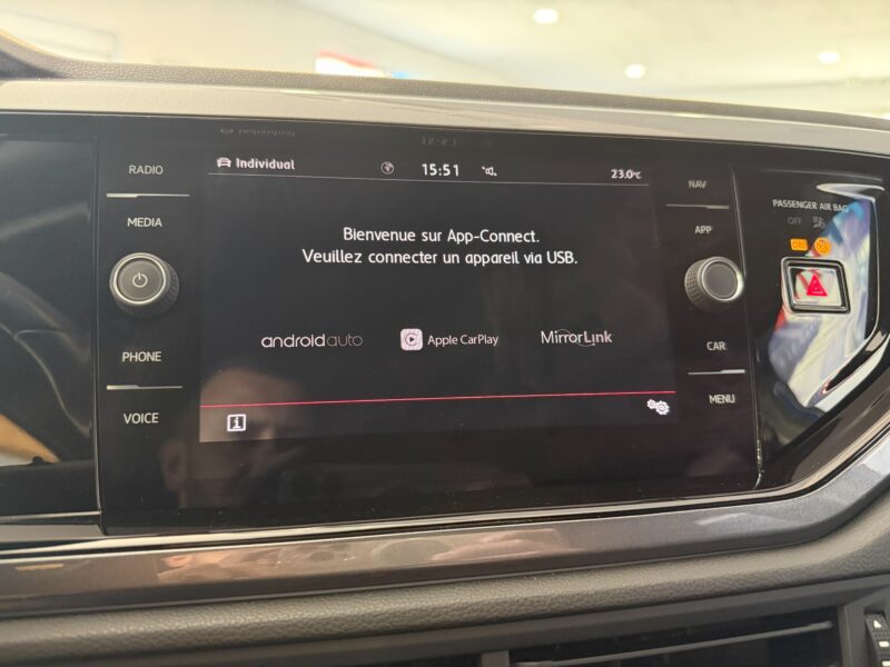 Volkswagen Polo GTI 2.0 TSI 200 DSG GPS Car Play Virtual Front Beats Mode JA 18