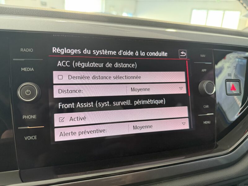 Volkswagen Polo GTI 2.0 TSI 200 DSG GPS Car Play Virtual Front Beats Mode JA 18