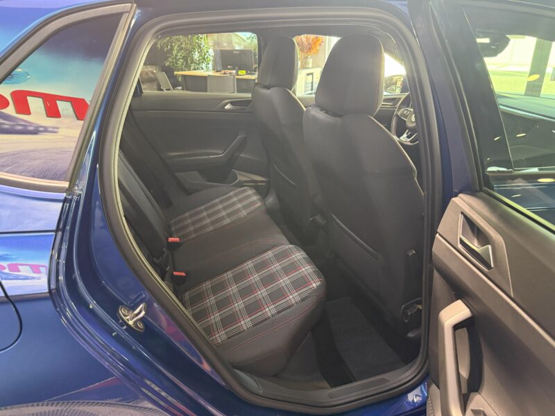 Volkswagen Polo GTI 2.0 TSI 200 DSG GPS Car Play Virtual Front Beats Mode JA 18