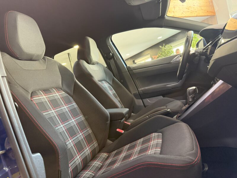 Volkswagen Polo GTI 2.0 TSI 200 DSG GPS Car Play Virtual Front Beats Mode JA 18