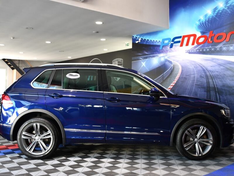 Volkswagen Tiguan R-Line Carat 2.0 TDI 190 DSG 4Motion GPS Virtual Attelage Front Lane Alcantara JA 19