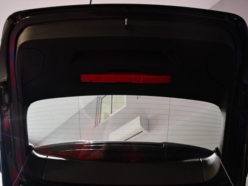 BMW 118iA M-Sport 1.5 140 BVA GPS Virtual BAQUET Car Play Caméra Alcantara Mode JA 18