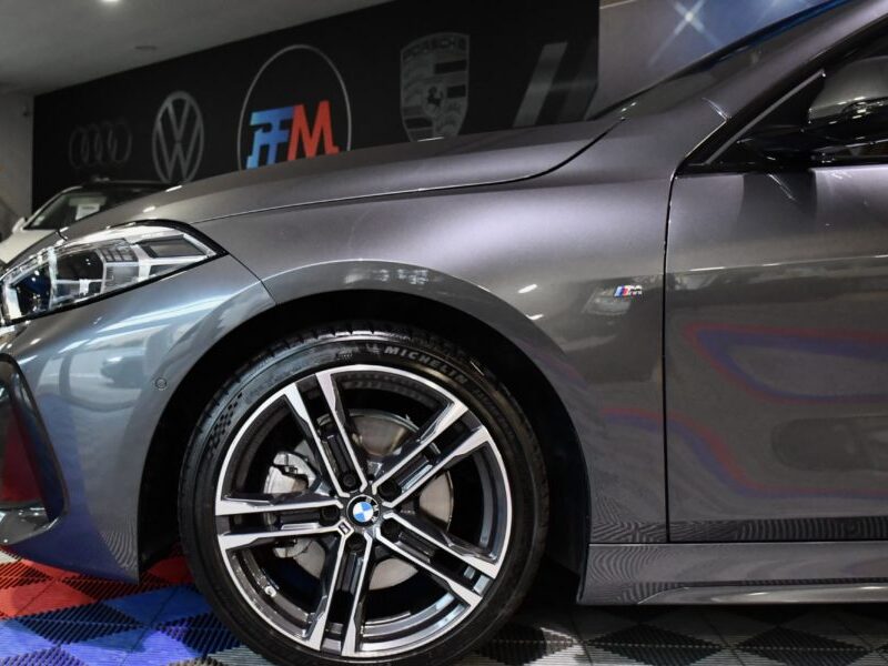 BMW 118iA M-Sport 1.5 140 BVA GPS Virtual BAQUET Car Play Caméra Alcantara Mode JA 18