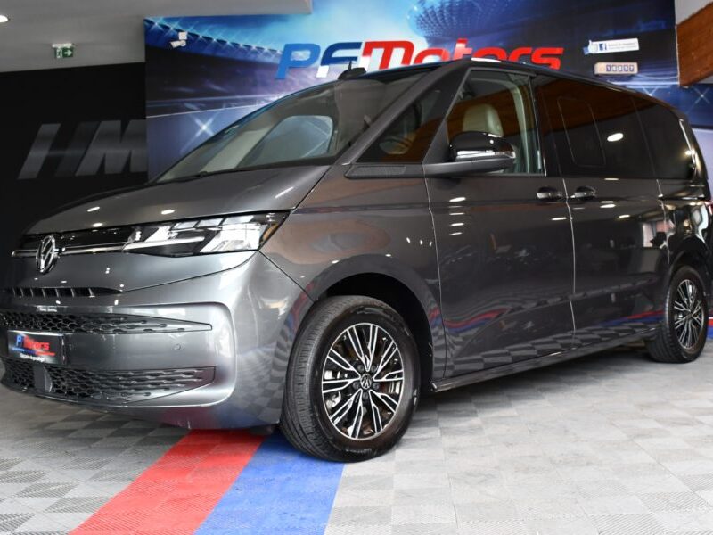 Volkswagen T7 Multivan 1.4 eHybrid 218 DSG Court Car Play Toit Pano Alcantara Front Lane Mode Fenêtre Latérales JA 17