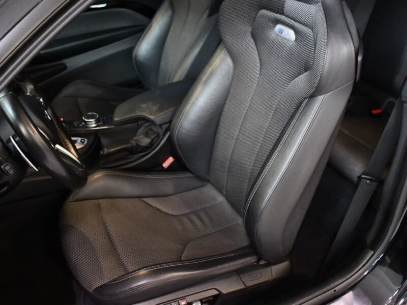 BMW M4 Coupé 3.0 431 DKG GPS Harman Kardon LED Semi Cuir électrique Mode Sport + Toit Carbone JA 19