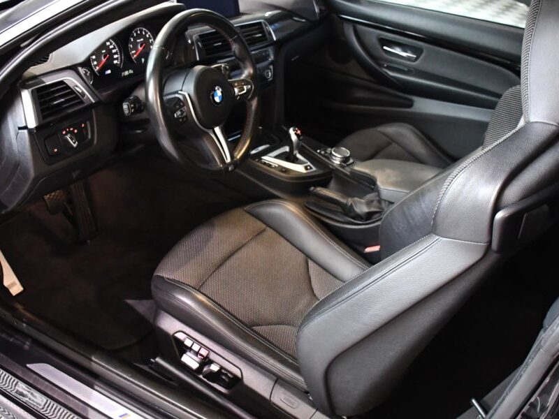 BMW M4 Coupé 3.0 431 DKG GPS Harman Kardon LED Semi Cuir électrique Mode Sport + Toit Carbone JA 19