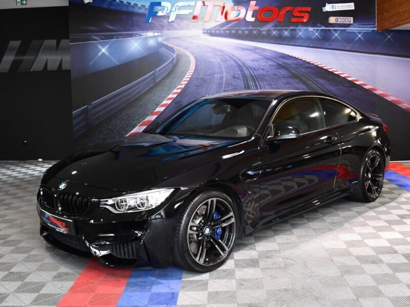BMW M4 Coupé 3.0 431 DKG GPS Harman Kardon LED Semi Cuir électrique Mode Sport + Toit Carbone JA 19