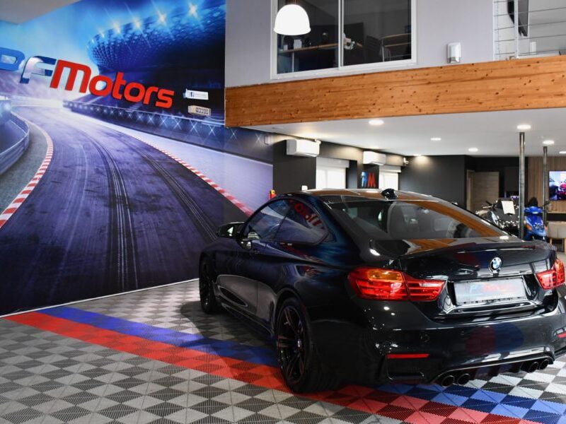 BMW M4 Coupé 3.0 431 DKG GPS Harman Kardon LED Semi Cuir électrique Mode Sport + Toit Carbone JA 19