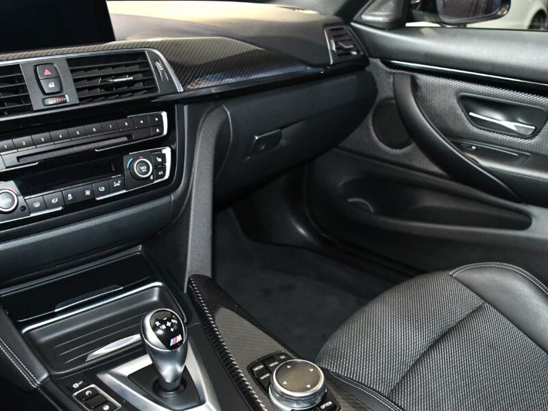 BMW M4 Coupé 3.0 431 DKG GPS Harman Kardon LED Semi Cuir électrique Mode Sport + Toit Carbone JA 19