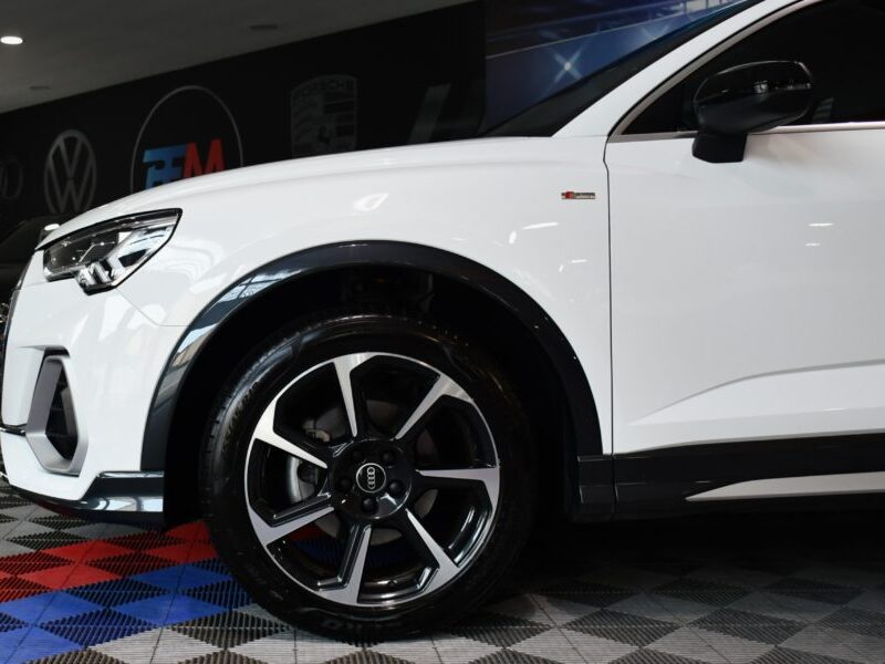 Audi Q3 Sportback S-Line 35 TDI 150 S-Tronic GPS Virtual Hayon Pré Sense Car Play Caméra Lane Efficience JA 19
