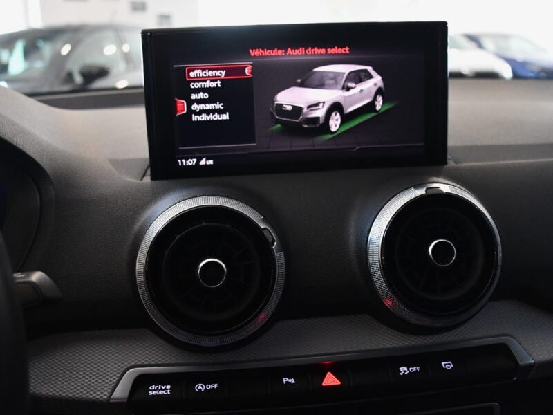 Audi Q2 S-Line Design Luxe 35 TFSI 150 S-Tronic GPS Virtual Cuir Hayon Pré Sense Induction Caméra JA 17