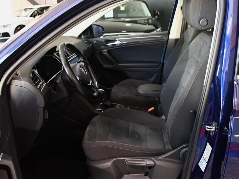 Volkswagen Tiguan R-Line Carat 2.0 TDI 190 DSG 4Motion GPS Virtual Attelage Front Lane Alcantara JA 19