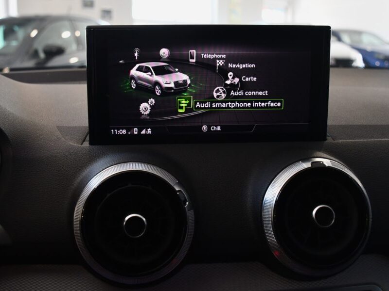 Audi Q2 S-Line Design Luxe 35 TFSI 150 S-Tronic GPS Virtual Cuir Hayon Pré Sense Induction Caméra JA 17