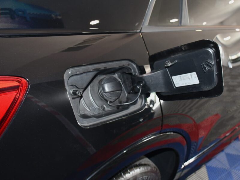 Audi Q2 S-Line Design Luxe 35 TFSI 150 S-Tronic GPS Virtual Cuir Hayon Pré Sense Induction Caméra JA 17