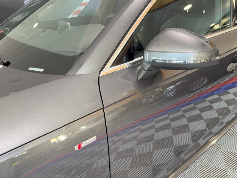 Audi A4 Avant S-Line 40 TDI 190 GPS BVA Virtual TO Caméra Attelage Cuir Alcantara pré sense regulateur Clim tri LED Hayon Car Play JA 19