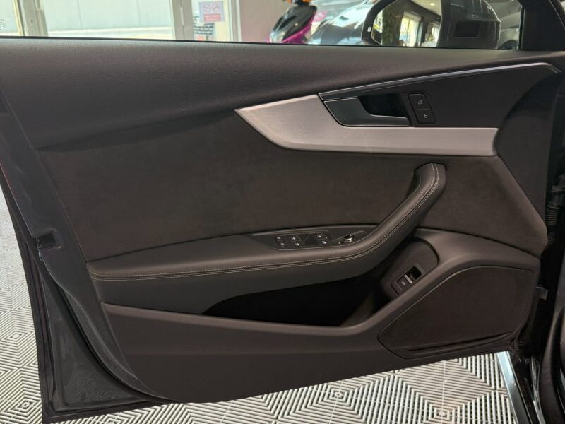 Audi A4 Avant S-Line 40 TDI 190 GPS BVA Virtual TO Caméra Attelage Cuir Alcantara pré sense regulateur Clim tri LED Hayon Car Play JA 19