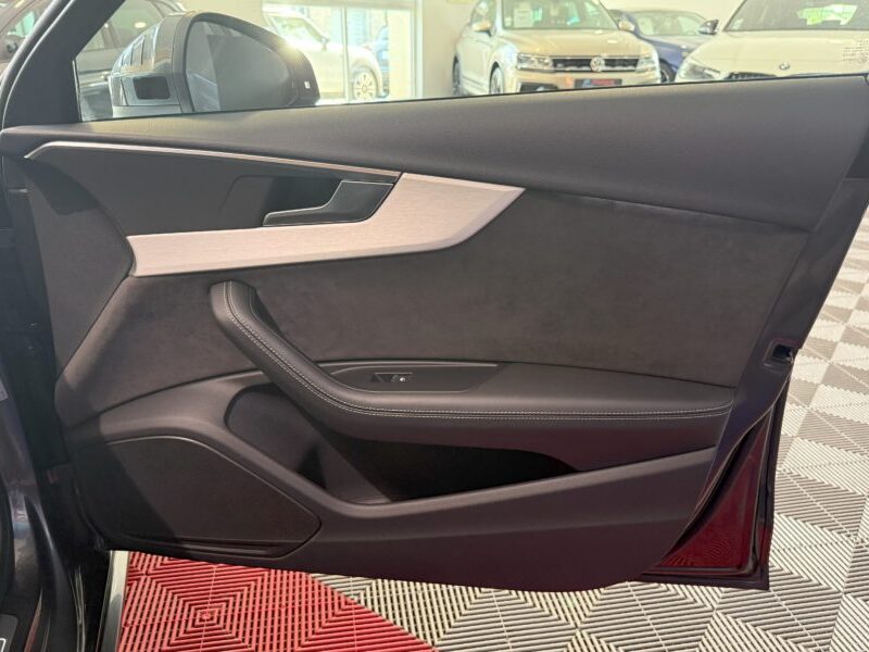 Audi A4 Avant S-Line 40 TDI 190 GPS BVA Virtual TO Caméra Attelage Cuir Alcantara pré sense regulateur Clim tri LED Hayon Car Play JA 19