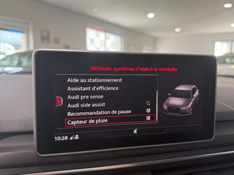 Audi A4 Avant S-Line 40 TDI 190 GPS BVA Virtual TO Caméra Attelage Cuir Alcantara pré sense regulateur Clim tri LED Hayon Car Play JA 19