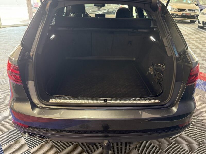 Audi A4 Avant S-Line 40 TDI 190 GPS BVA Virtual TO Caméra Attelage Cuir Alcantara pré sense regulateur Clim tri LED Hayon Car Play JA 19