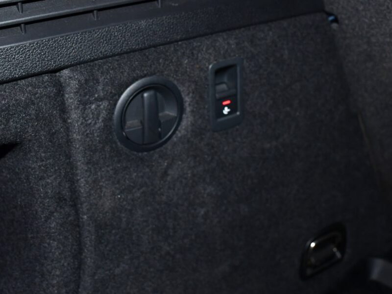 Audi A3 Sportback S-Line Ambition Luxe 35 TDI 150 S-Tronic GPS Virtual Attelage Car Play Pré Sense ACC Induction JA 18