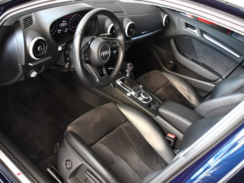 Audi A3 Sportback S-Line Ambition Luxe 35 TDI 150 S-Tronic GPS Virtual Attelage Car Play Pré Sense ACC Induction JA 18