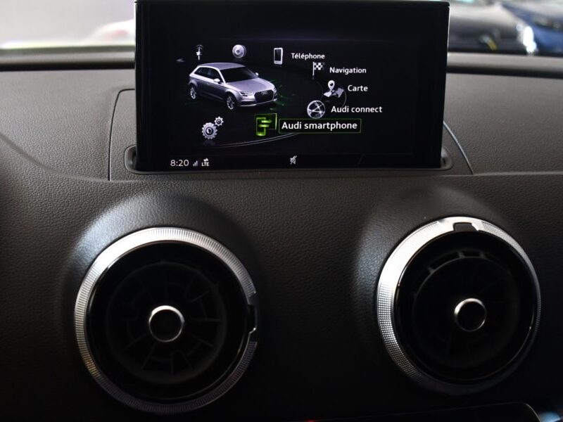 Audi A3 Sportback S-Line Ambition Luxe 35 TDI 150 S-Tronic GPS Virtual Attelage Car Play Pré Sense ACC Induction JA 18