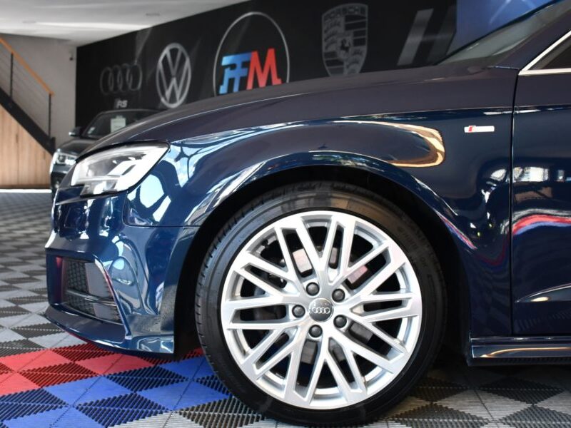 Audi A3 Sportback S-Line Ambition Luxe 35 TDI 150 S-Tronic GPS Virtual Attelage Car Play Pré Sense ACC Induction JA 18