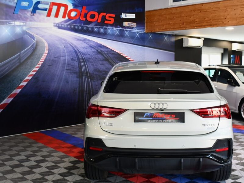 Audi Q3 Sportback S-Line 35 TDI 150 S-Tronic GPS Virtual Caméra Car Play Pré Sense Hayon Efficience JA 19