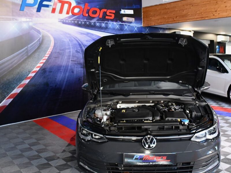 Volkswagen Golf 8 Style 1.5 TSI 150 BVM6 GPS Virtual ACC Alcantara Ergo Lane Front Attelage JA 17