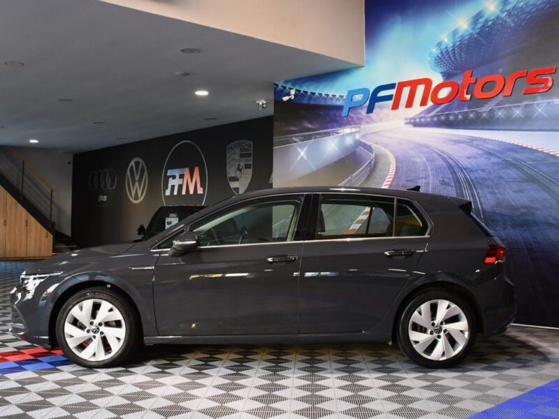Volkswagen Golf 8 Style 1.5 TSI 150 BVM6 GPS Virtual ACC Alcantara Ergo Lane Front Attelage JA 17