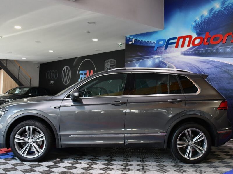 Volkswagen Tiguan R-Line 2.0 TDI 190 DSG 4Motion GPS Pro Caméra 360 Attelage Hayon Vebasto Front Mode JA 19