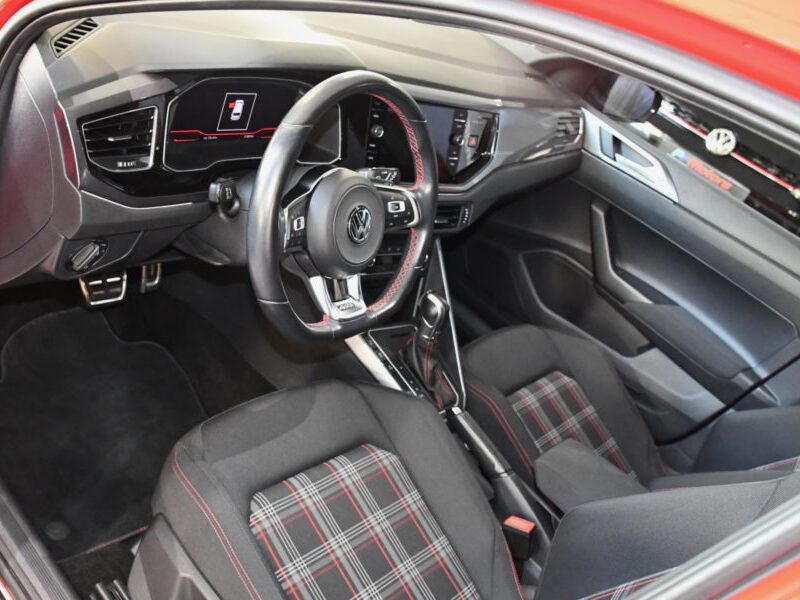 Volkswagen Polo GTI 2.0 TSI 200 DSG Car Play Virtual ACC Mode Front Angle Mort Beats JA 18