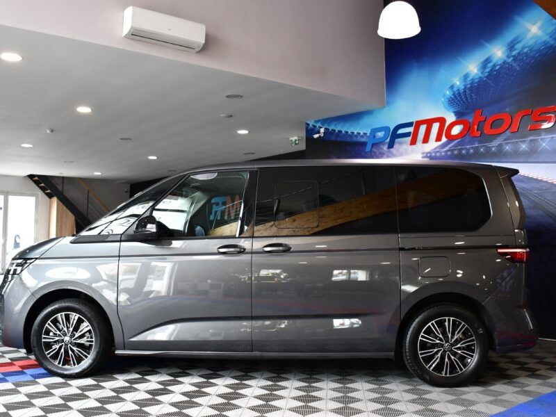 Volkswagen T7 Multivan 1.4 eHybrid 218 DSG Court Car Play Toit Pano Alcantara Front Lane Mode Fenêtre Latérales JA 17