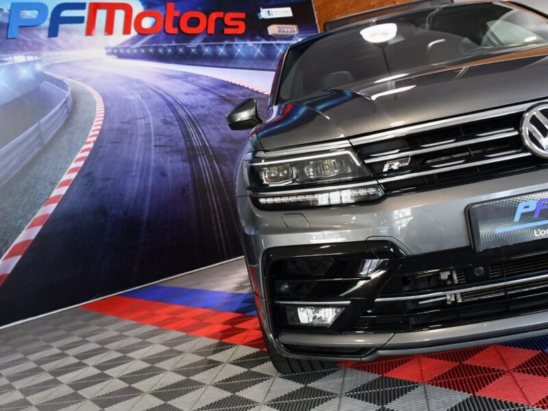 Volkswagen Tiguan R-Line 2.0 TDI 190 DSG 4Motion GPS Pro Caméra 360 Attelage Hayon Vebasto Front Mode JA 19