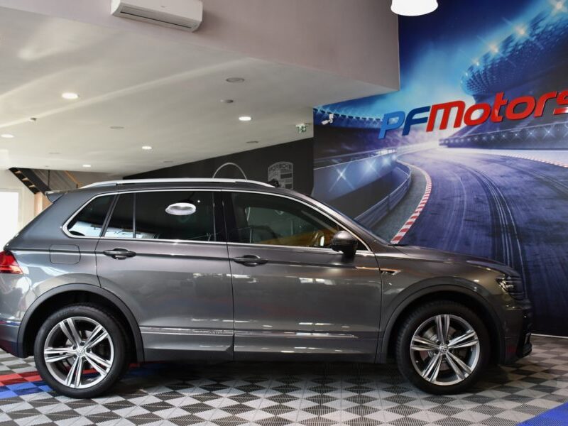 Volkswagen Tiguan R-Line 2.0 TDI 190 DSG 4Motion GPS Pro Caméra 360 Attelage Hayon Vebasto Front Mode JA 19