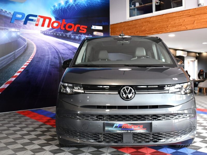 Volkswagen T7 Multivan 1.4 eHybrid 218 DSG Court Car Play Toit Pano Alcantara Front Lane Mode Fenêtre Latérales JA 17