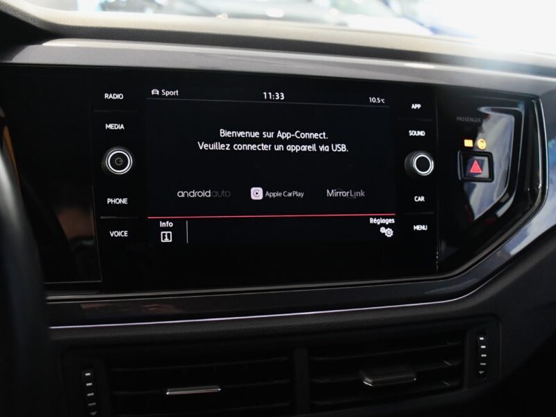 Volkswagen Polo GTI 2.0 TSI 200 DSG Car Play Virtual ACC Mode Front Angle Mort Beats JA 18