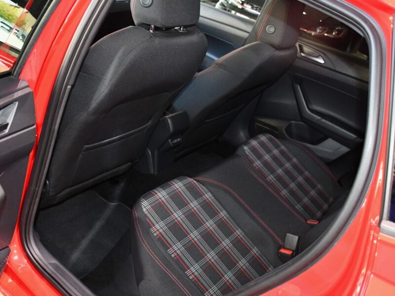 Volkswagen Polo GTI 2.0 TSI 200 DSG Car Play Virtual ACC Mode Front Angle Mort Beats JA 18
