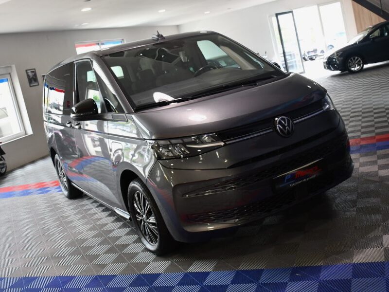 Volkswagen T7 Multivan 1.4 eHybrid 218 DSG Court Car Play Toit Pano Alcantara Front Lane Mode Fenêtre Latérales JA 17