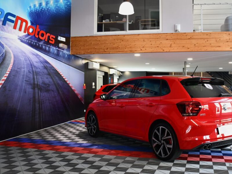 Volkswagen Polo GTI 2.0 TSI 200 DSG Car Play Virtual ACC Mode Front Angle Mort Beats JA 18