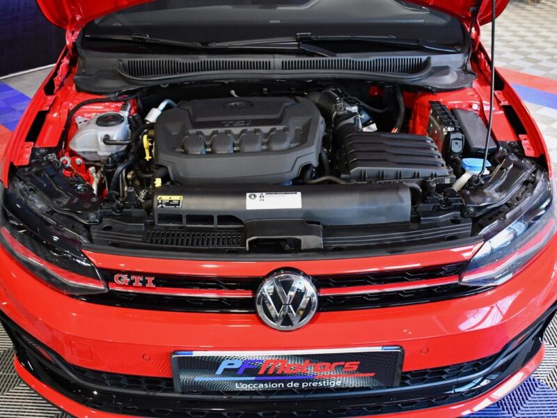 Volkswagen Polo GTI 2.0 TSI 200 DSG GPS Virtual TO ACC Car Play Parc Assist Front Mode JA 18