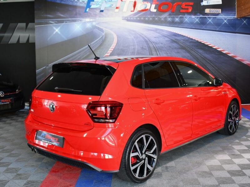 Volkswagen Polo GTI 2.0 TSI 200 DSG Car Play Virtual ACC Mode Front Angle Mort Beats JA 18