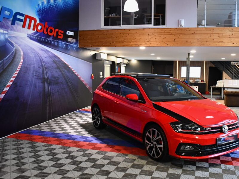 Volkswagen Polo GTI 2.0 TSI 200 DSG GPS Virtual TO ACC Car Play Parc Assist Front Mode JA 18